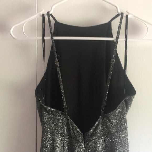 Forever21 | Halter Floor-length Glitter Gown - Picture 7 of 8